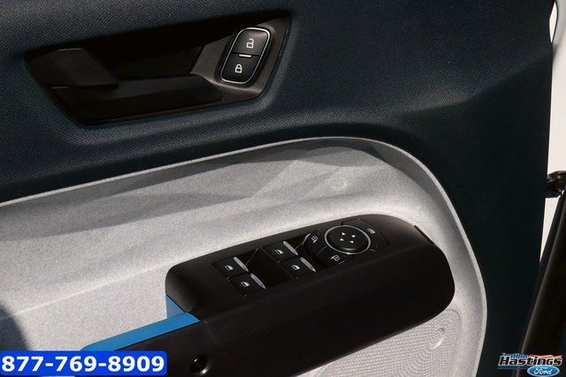 2025 Ford Maverick XLT - Photo 10