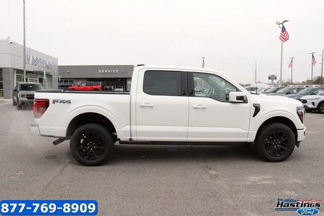 2025 Ford F-150 Platinum photo 4