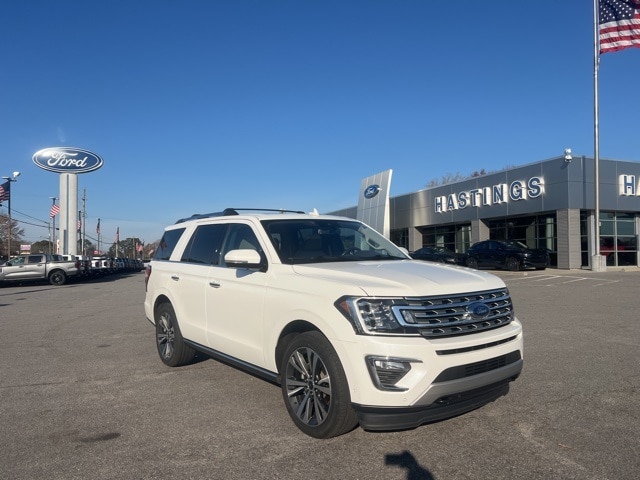 2021 Ford Expedition Limited's photo