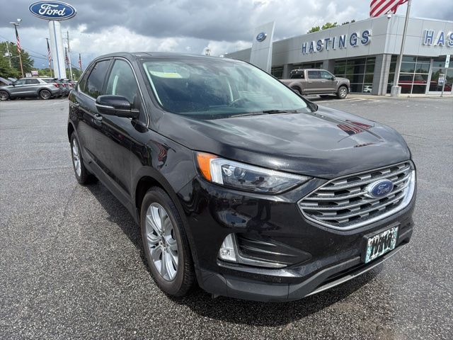 2023 Ford Edge Titanium AWD's photo