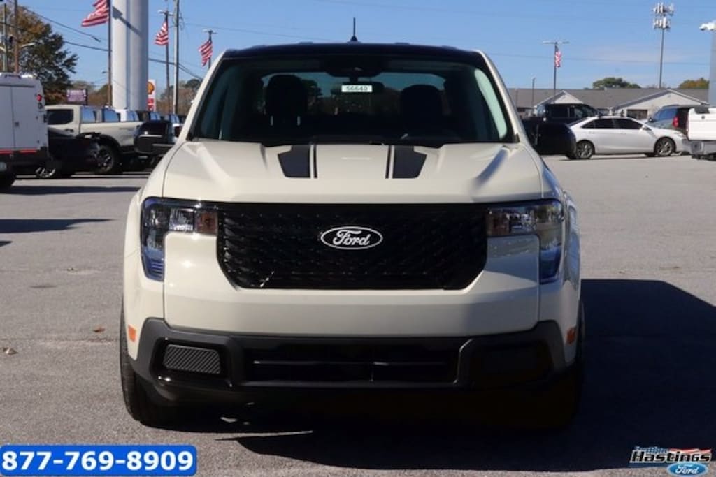 New 2025 Ford Maverick XLT Truck