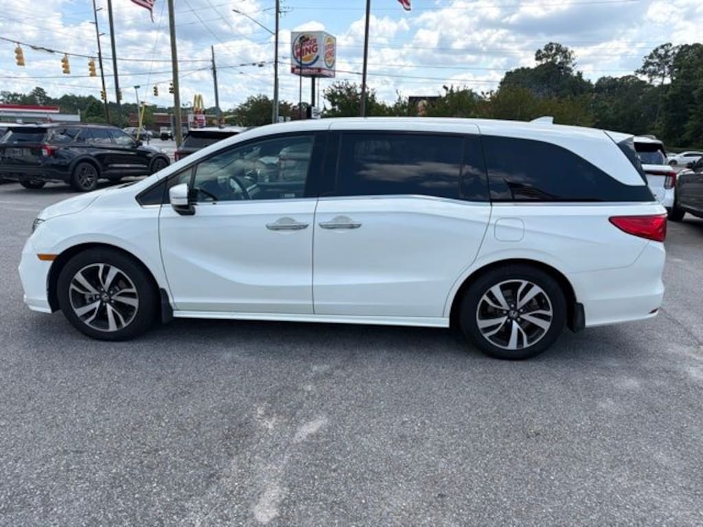 Certified 2019 Honda Odyssey Elite Van