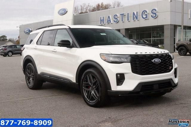 2026 Ford Explorer ST's photo