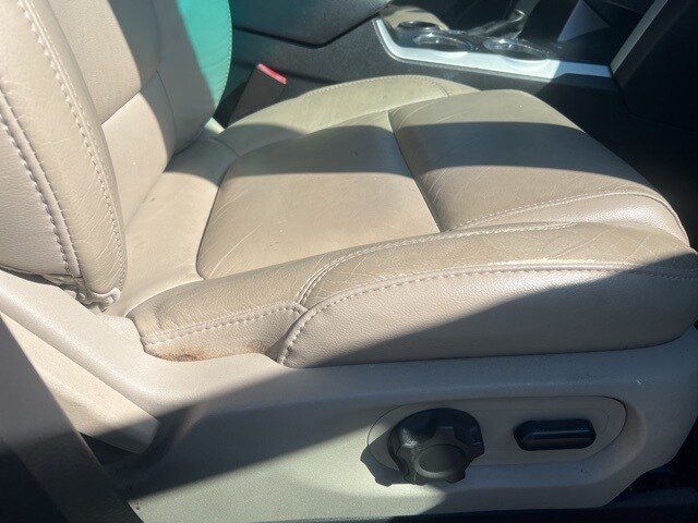 2014 Ford Explorer XLT photo 3