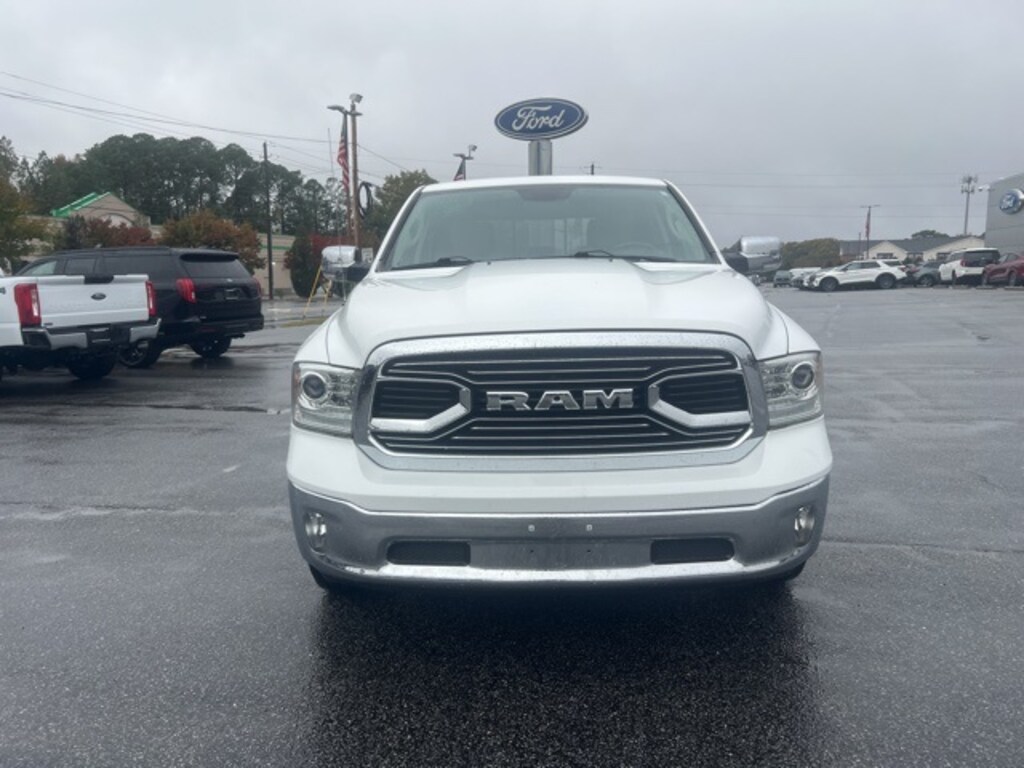 Used 2019 Ram 1500 Classic Laramie Truck Crew Cab
