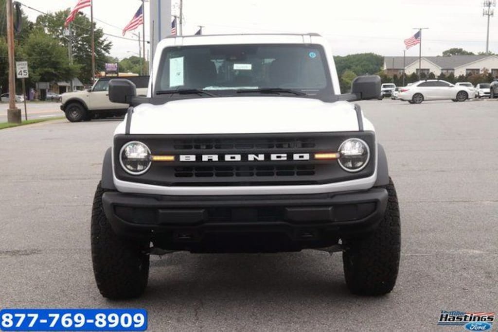 New 2025 Ford Bronco Base SUV