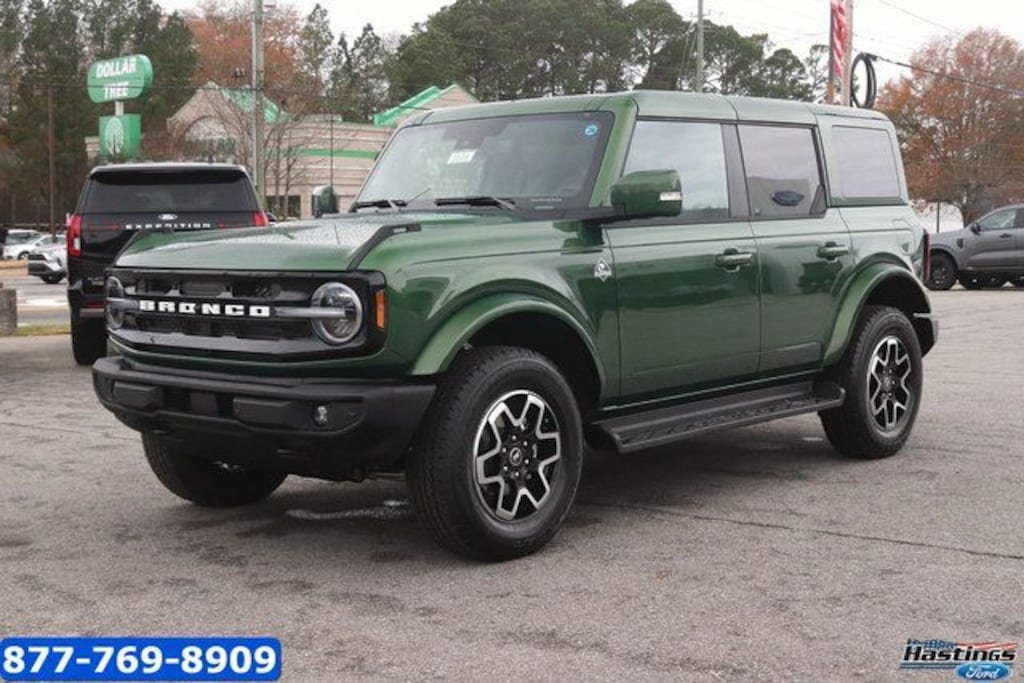 New 2025 Ford Bronco Outer Banks SUV
