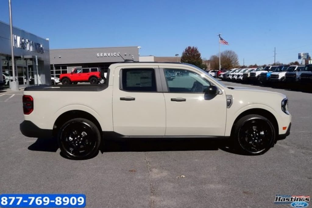 New 2025 Ford Maverick XLT Truck