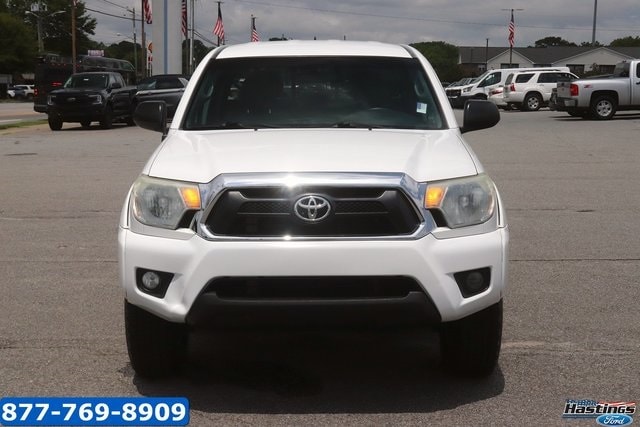 Used 2015 Toyota Tacoma Base with VIN 5TFMU4FN2FX035073 for sale in Greenville, NC