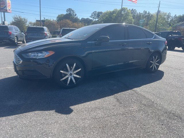 Used 2017 Ford Fusion SE with VIN 3FA6P0HD8HR190273 for sale in Greenville, NC