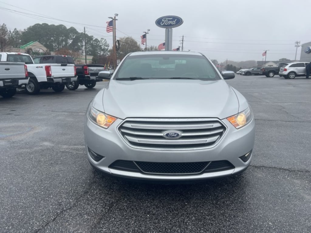 Used 2013 Ford Taurus Limited Sedan