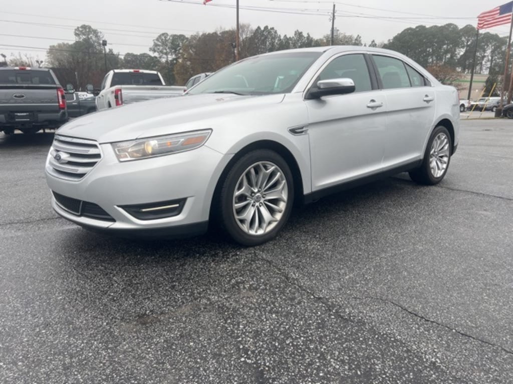 Used 2013 Ford Taurus Limited Sedan