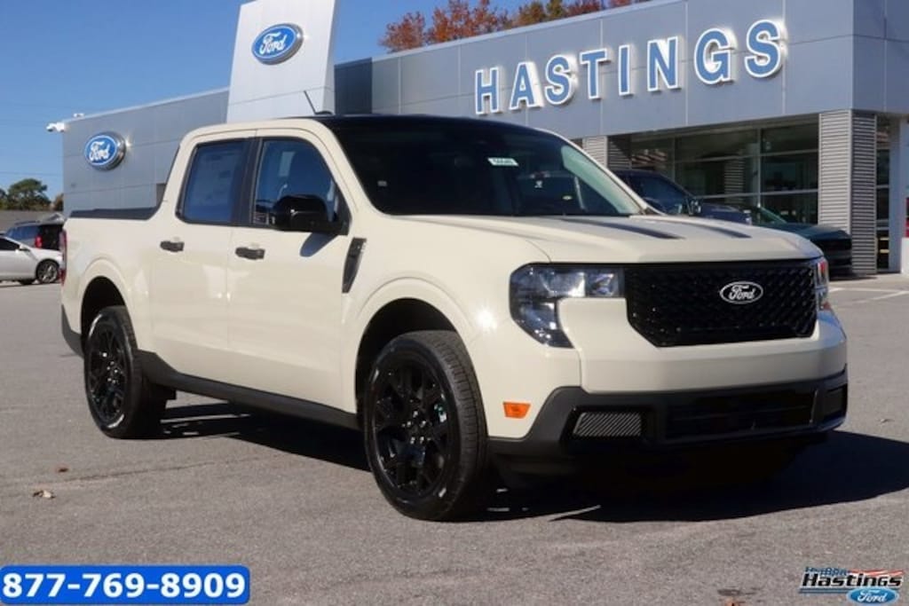 New 2025 Ford Maverick XLT Truck