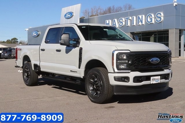 2026 Ford F-250 Super Duty XL's photo