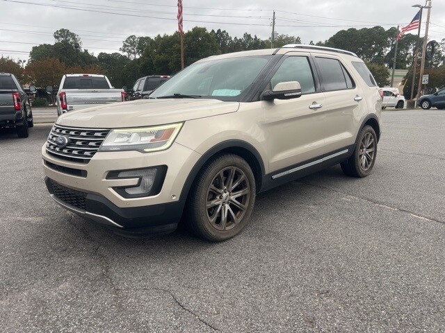 2017 Ford Explorer Limited photo 3