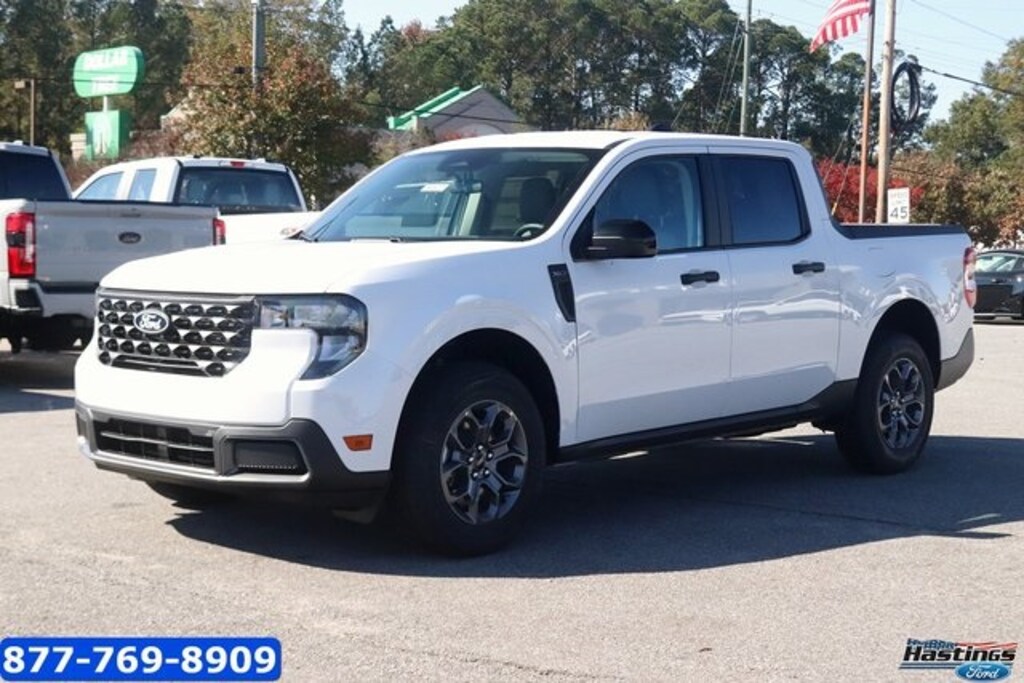 New 2025 Ford Maverick XLT Truck