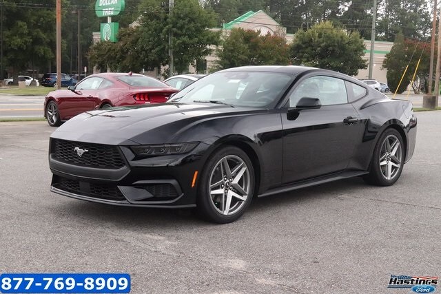 2025 Ford Mustang EcoBoost photo 3