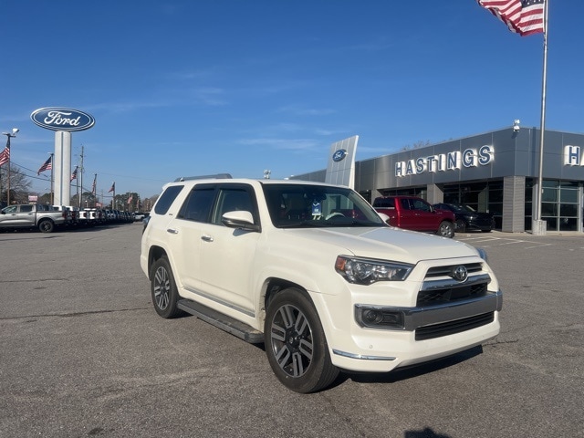 2020 Toyota 4Runner Limited's photo