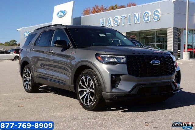 2026 Ford Explorer ST-LINE's photo