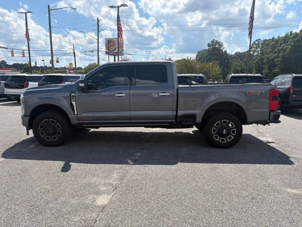 Used 2024 Ford F-250SD Platinum Truck Crew Cab