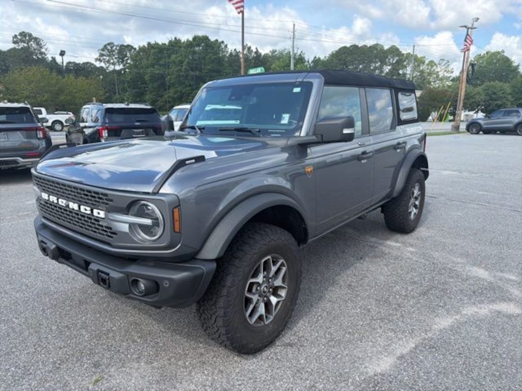 Used 2023 Ford Bronco Badlands SUV