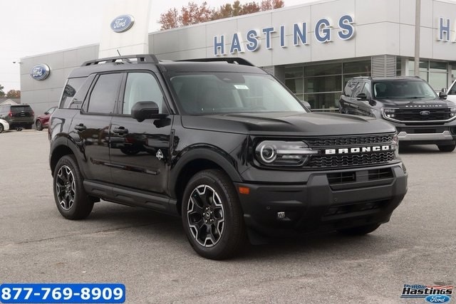 2025 Ford Bronco Sport Outer Banks's photo