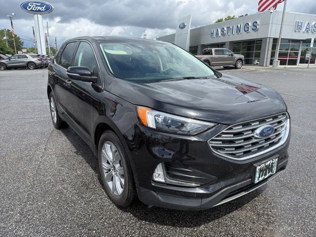 2023 Ford Edge Titanium AWD's photo