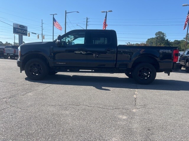 2023 Ford F-250 photo 3