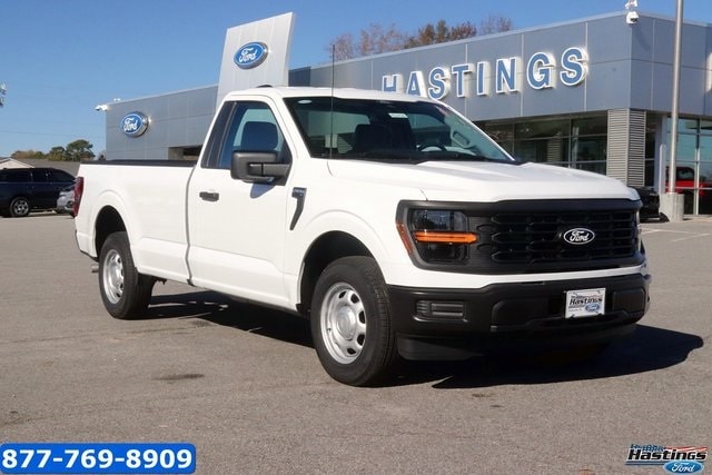 2025 Ford F-150 XL's photo