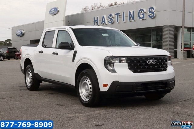 2026 Ford Maverick XL's photo