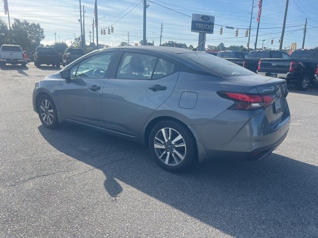 2024 Nissan Versa 1.6 S photo 4