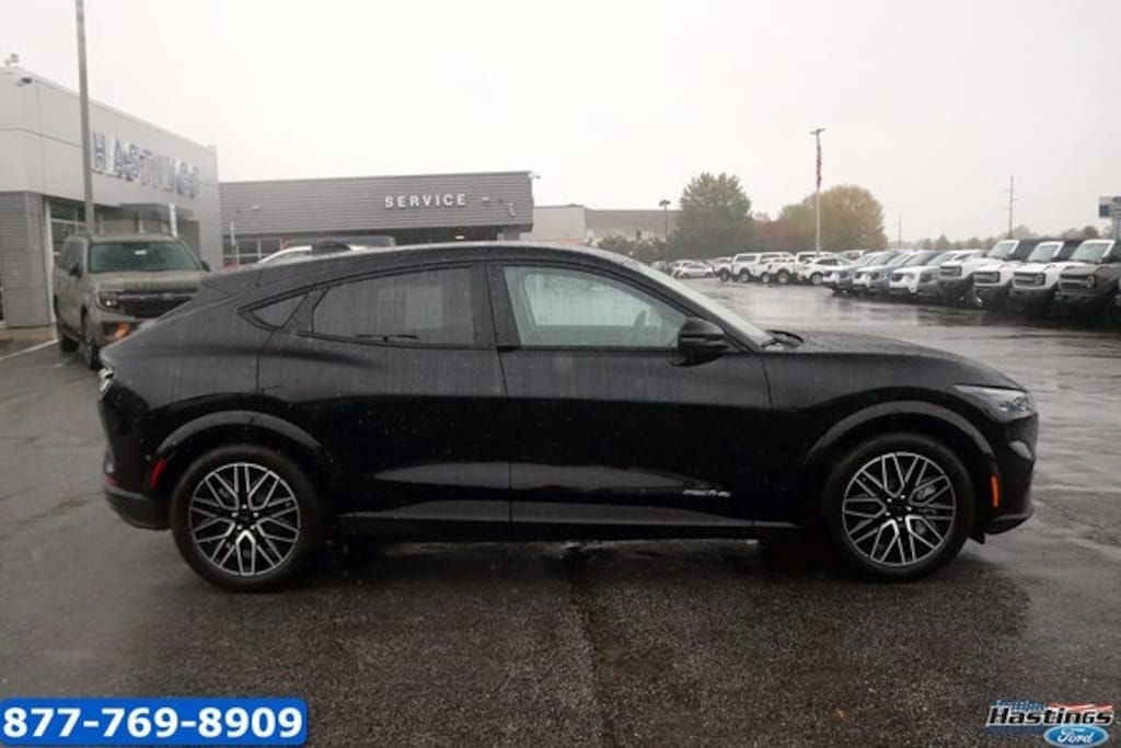 New 2025 Ford Mustang Mach-E Premium CROSSOVERS
