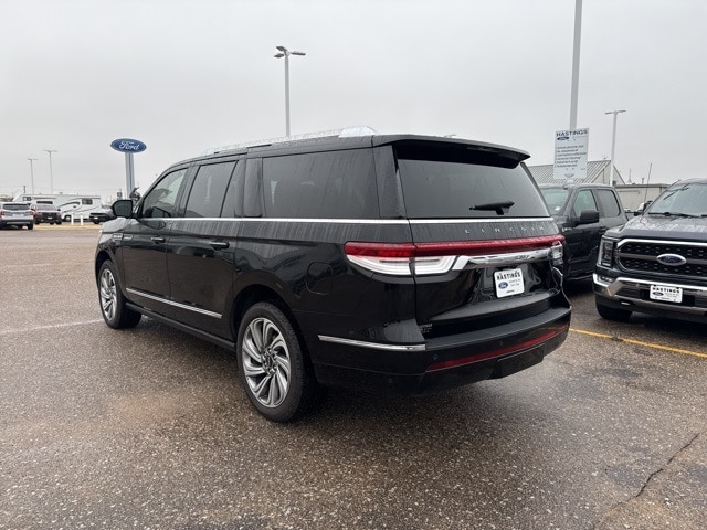 Used 2022 Lincoln Navigator Reserve L with VIN 5LMJJ3LT8NEL14300 for sale in Hastings, NE