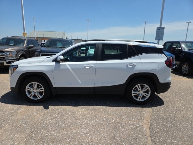 Used 2022 GMC Terrain SLE with VIN 3GKALTEV1NL289051 for sale in Hastings, NE