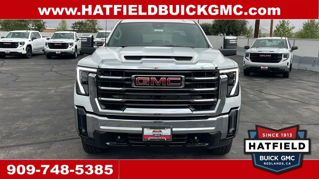 2026 GMC Sierra 2500 HD SLT photo 3