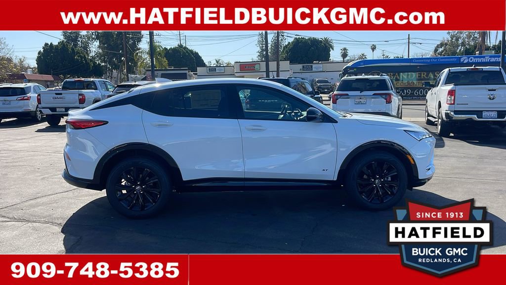 2026 Buick Envista Sport Touring photo 5