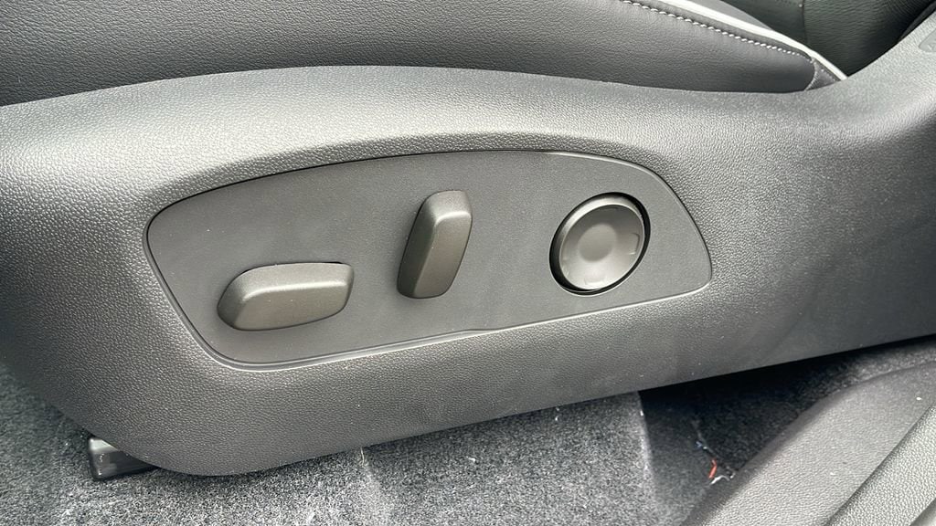 2026 Buick Enclave Sport Touring - Photo 11
