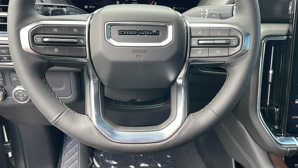 2026 GMC Yukon XL Denali - Photo 23