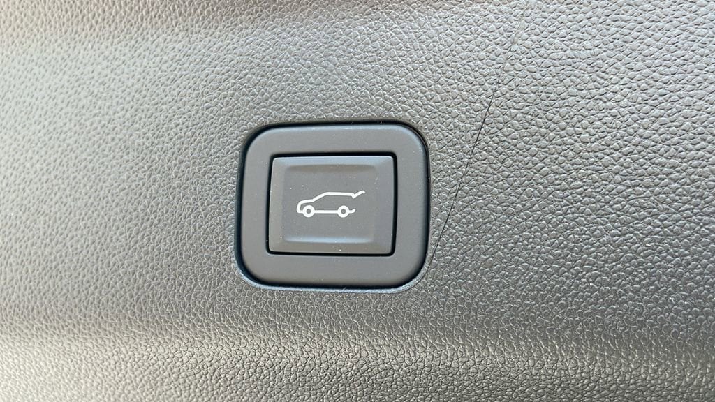 2026 GMC Yukon XL AT4 - Photo 26