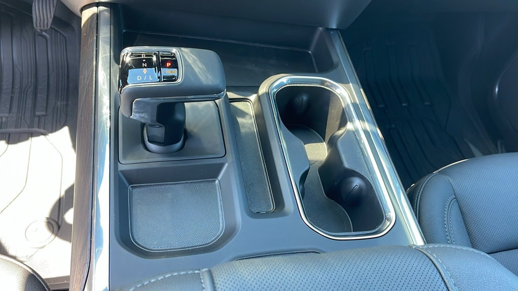 2026 GMC Sierra 1500 SLT - Photo 22