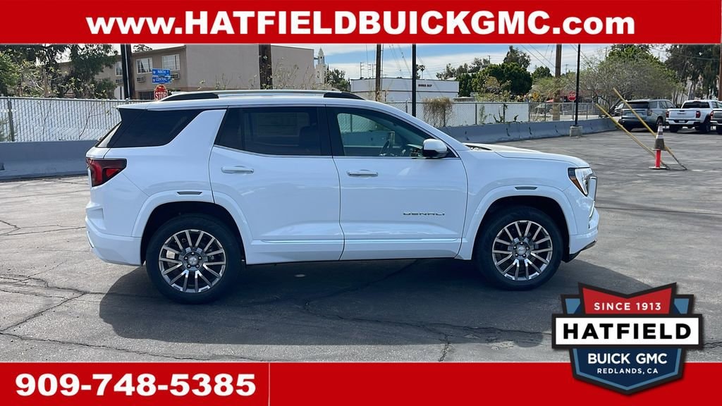 2026 GMC Terrain Denali photo 5