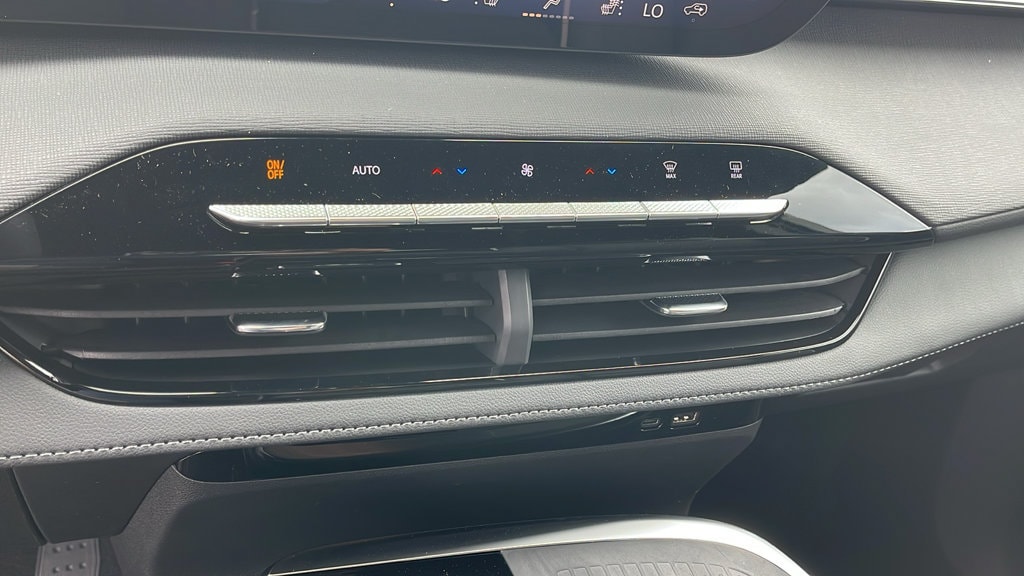2026 Buick Enclave Sport Touring - Photo 19