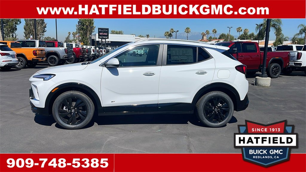 2026 Buick Encore GX Sport Touring photo 2