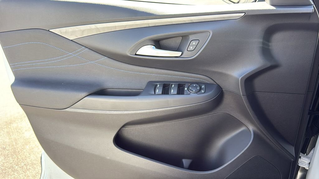 2026 Buick Envista Sport Touring - Photo 25