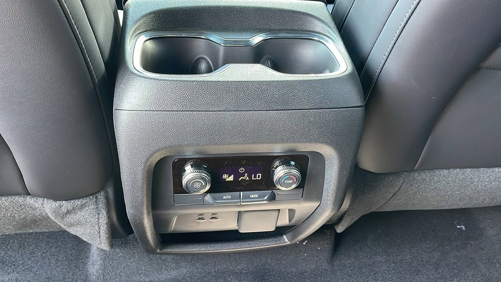 2025 GMC Acadia Elevation - Photo 16