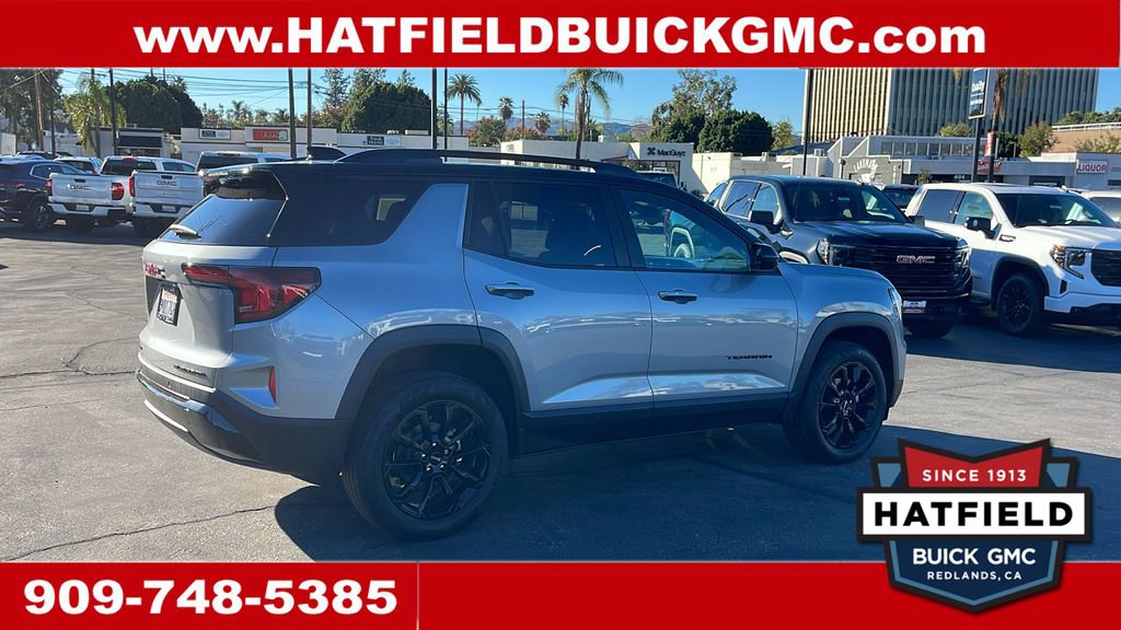 2026 GMC Terrain FWD Elevation photo 4