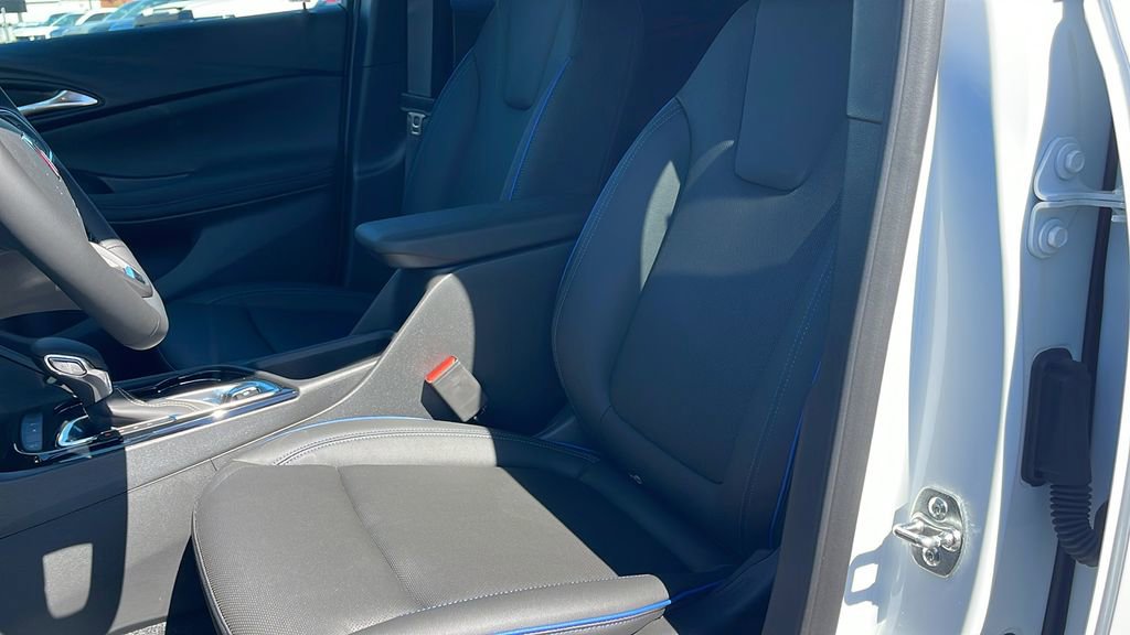 2026 Buick Encore GX Sport Touring - Photo 11