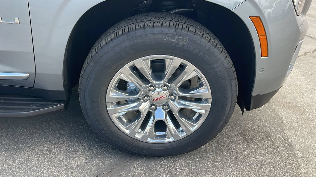2026 GMC Yukon XL Denali - Photo 9