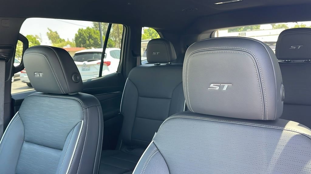 2025 Buick Enclave Sport Touring - Photo 12