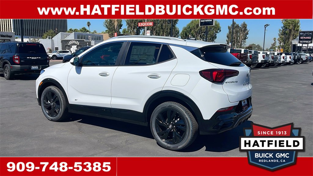 2026 Buick Encore GX Sport Touring photo 3
